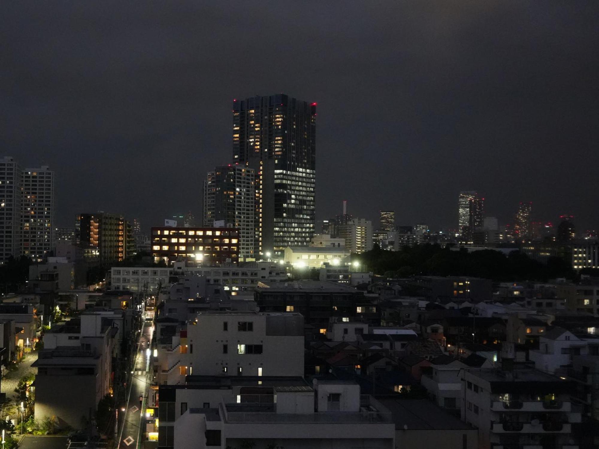 Rembrandt Cabin Shinjuku Shin-Okubo Tokio Buitenkant foto